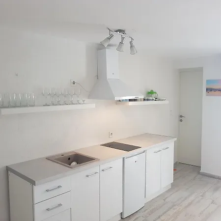 Apartments Peda 斯韦蒂·斯特凡 外观 照片